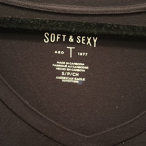 American eagle soft and sexy long sleeve shirt - Picture 2 of 3